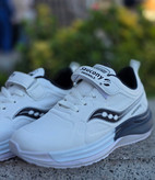 کفش اسپرت بچگانه ساکونی saucony