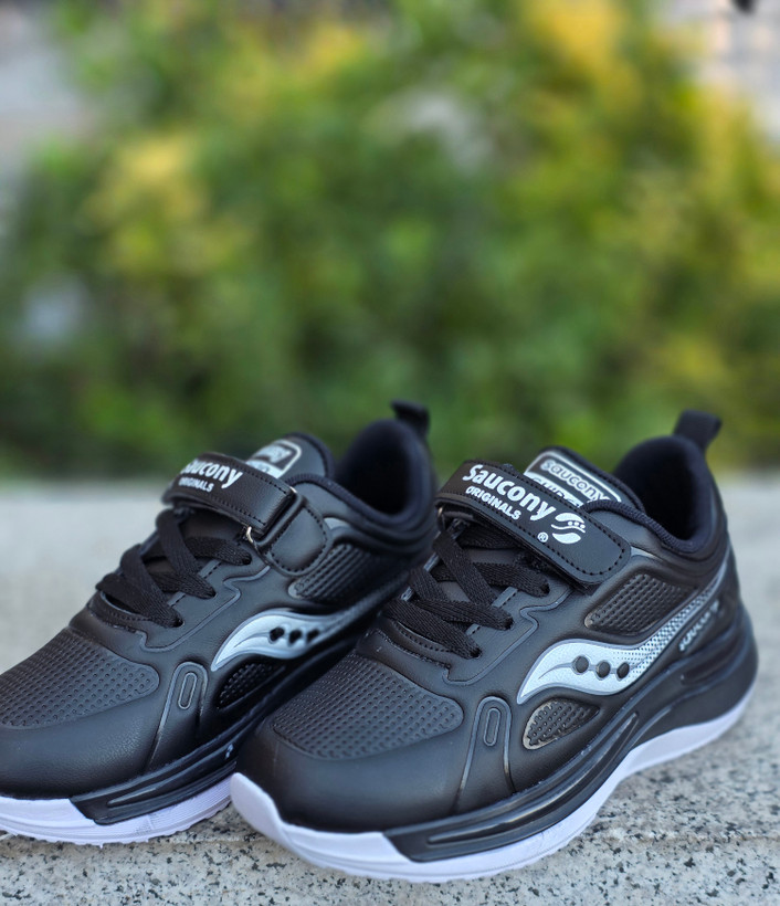 کفش اسپرت بچگانه ساکونی saucony