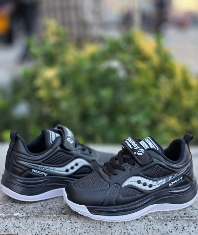 کفش اسپرت بچگانه ساکونی saucony